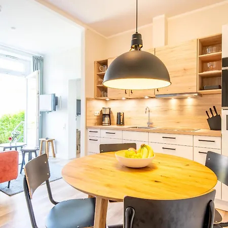 Apartment Steger-hues 02 *